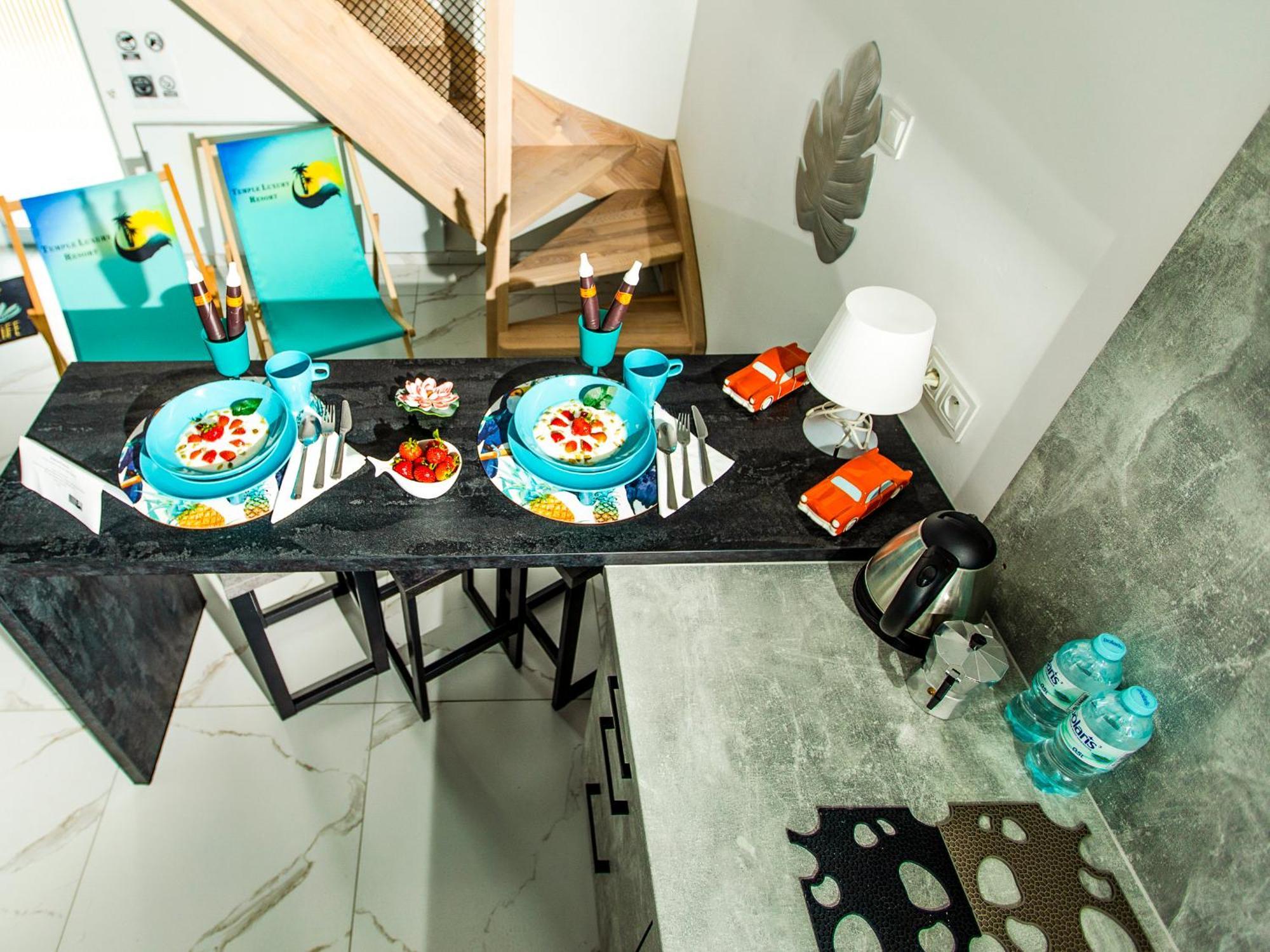Temple Luxury Resort Rewal Room photo