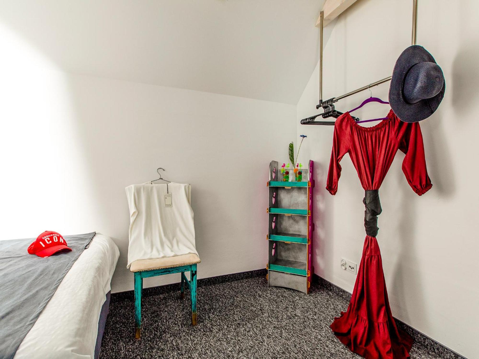 Temple Luxury Resort Rewal Room photo