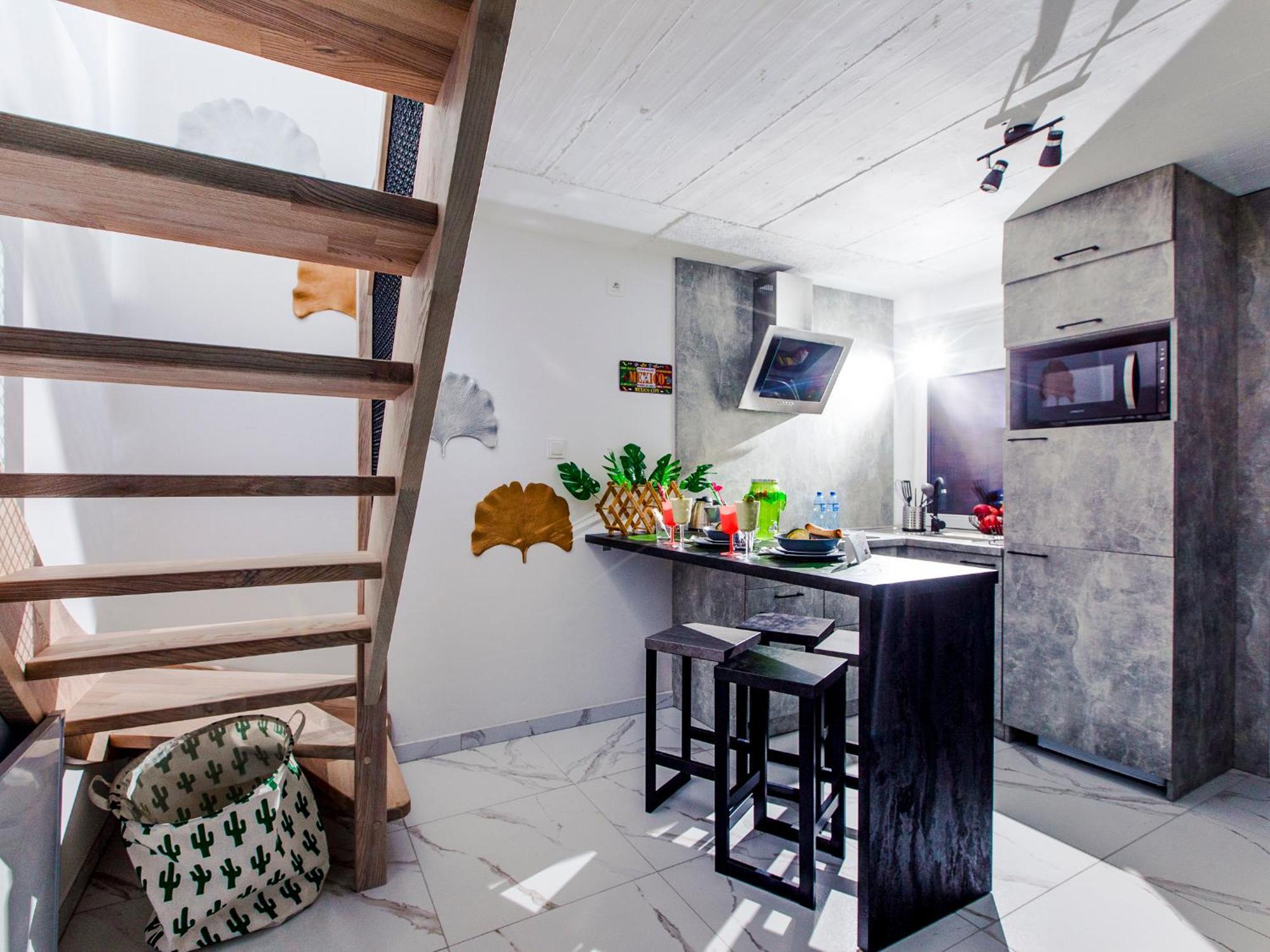 Temple Luxury Resort Rewal Room photo